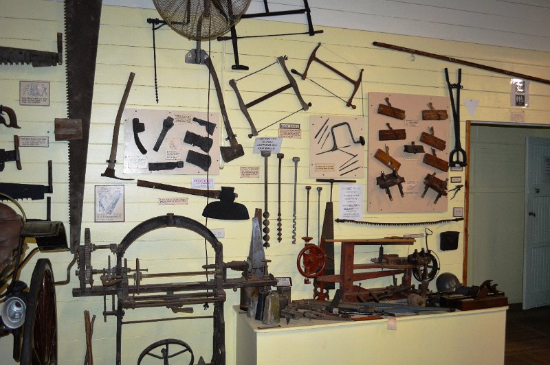 07MtMorgan (116).JPG - Mount Morgan museum
